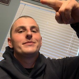 Meet your Posher, Bryson